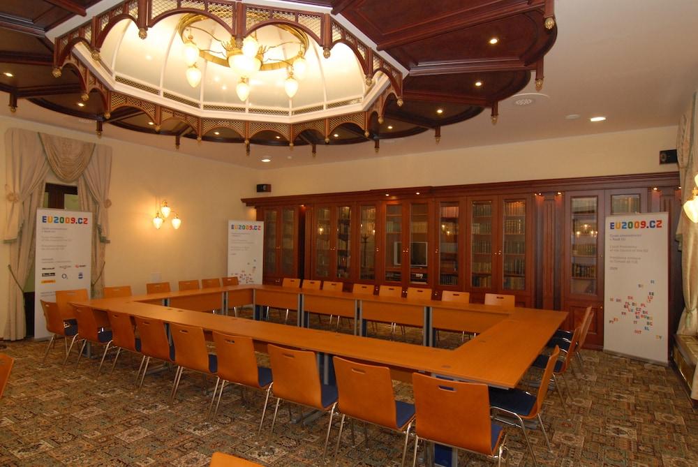 Hotel Ensana Nové Lázně Mariánské Lázně Esterno foto
