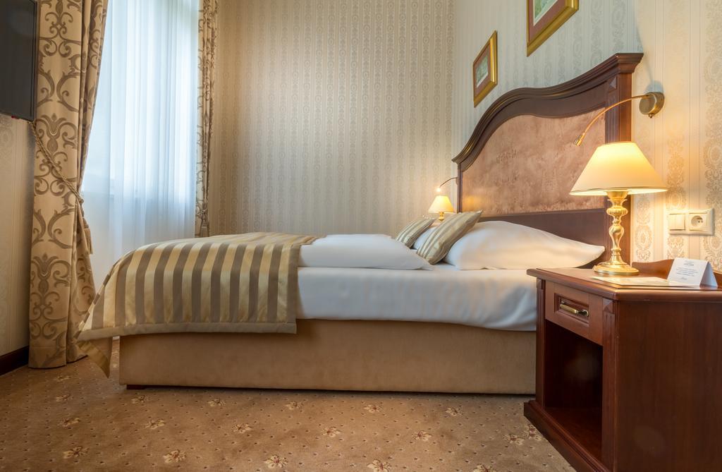 Hotel Ensana Nové Lázně Mariánské Lázně Esterno foto